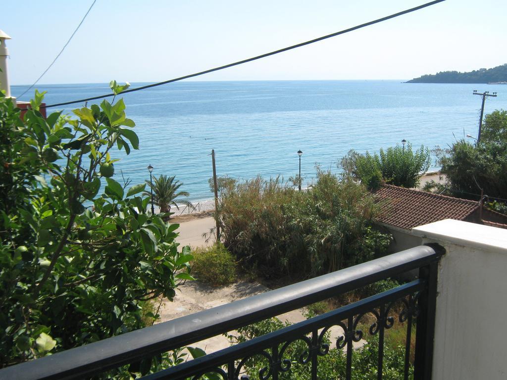 Hotel Friderica House Poros  Habitación foto